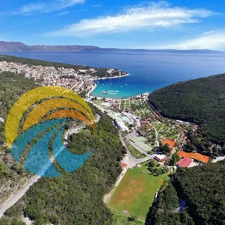 Διαμέρισμα Zeljko 832 *