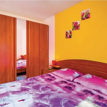 Apartment Zeljko 832